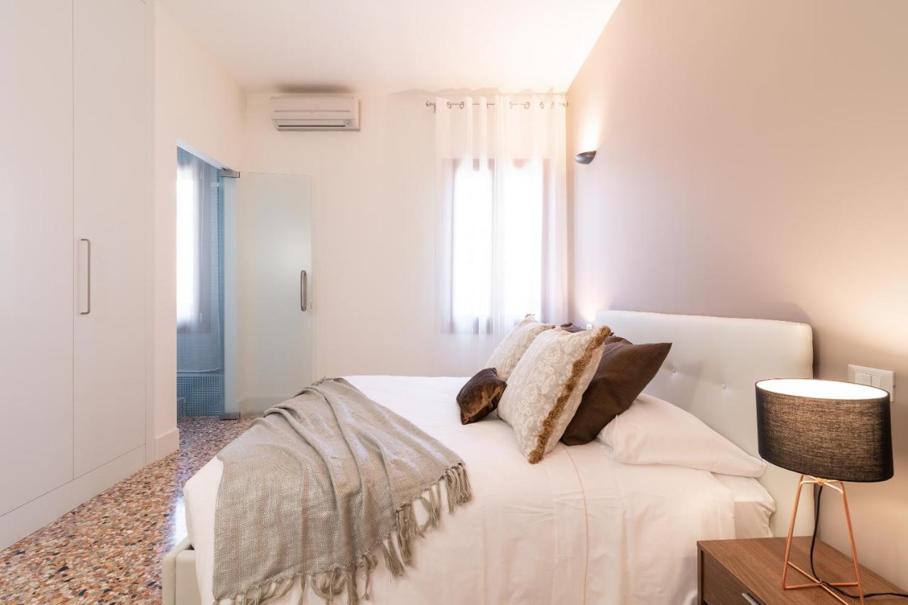 Casanova Deluxe Apartment By Wonderful Italy Venezia Eksteriør bilde